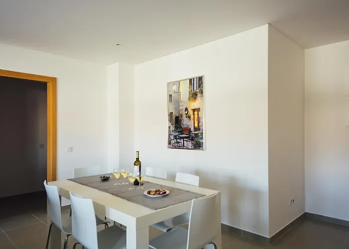 Apartment Carmona - By Sch *